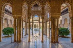 Slender marble columns around the Court of the Lions in the Nasrid Palaces